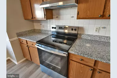 211 Green Fern Way, Halethorpe, MD 21227 - Photo 10