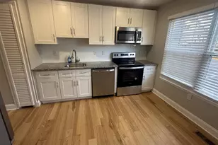 5 Bohn, Rosedale, MD 21237 - Photo 2