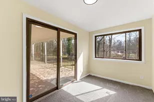 4021 Villa Nova Rd, Pikesville, MD 21207 - Photo 18