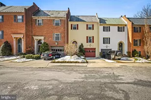 6 Hume Ct, Baltimore, MD 21204 - Photo 2