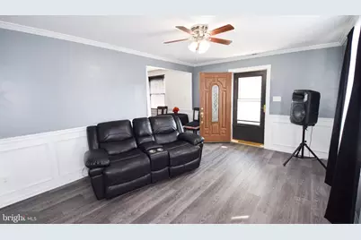 8128 Dundalk Avenue, Baltimore, MD 21222 - Photo 4