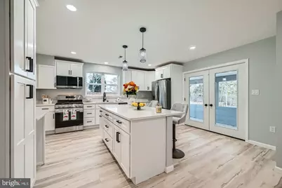 8820 Fearne Avenue, Parkville, MD 21234 - Photo 8