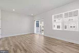 7550 Johnnycake Rd, Windsor Mill, MD 21244 - Photo 14