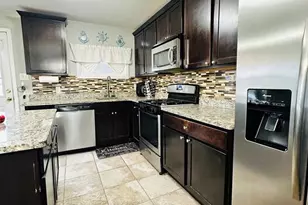 3911 Southern Cross Dr, Gwynn Oak, MD 21207 - Photo 20