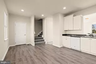 1 Karendale Ct, Baltimore, MD 21244 - Photo 34