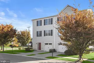 1 Karendale Ct, Baltimore, MD 21244 - Photo 4