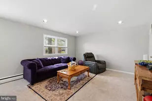 802 Shaw Ct, Towson, MD 21286 - Photo 18