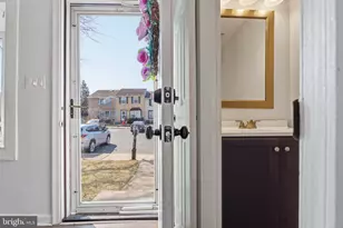 8 Bardia Ct, Rosedale, MD 21237 - Photo 4