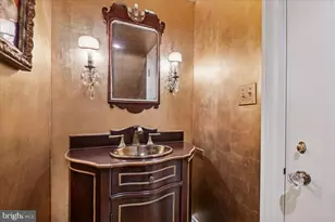 922 Rolandvue Rd, Baltimore, MD 21204 - Photo 32