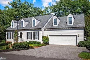 12 Dembeigh Hill Cir, Baltimore, MD 21210 - Photo 2