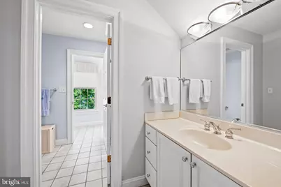 12 Dembeigh Hill Circle, Baltimore, MD 21210 - Photo 38