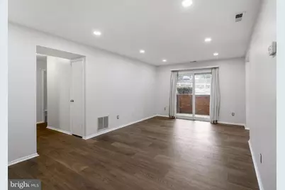 1104 Lisadale Circle #1D, Baltimore, MD 21228 - Photo 14