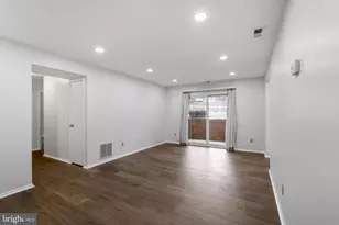 1104 Lisadale Cir, Baltimore, MD 21228 - Photo 14