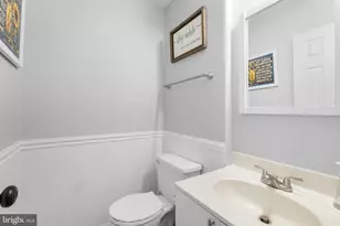 5 Station Cir Ct, Owings Mills, MD 21117 - Photo 20