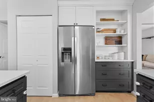 5 Station Cir Ct, Owings Mills, MD 21117 - Photo 8