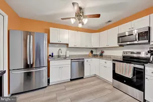 2642 Pearwood Rd, Baltimore, MD 21234 - Photo 4