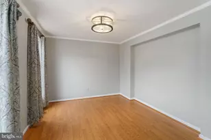 241 Clay Hill Cir, Cockeysville, MD 21030 - Photo 4