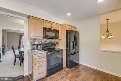 2820 Aspen Hill Road, Parkville, MD 21234 - Photo 2