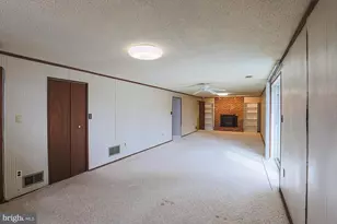 3 Veitch Ct, Baltimore, MD 21236 - Photo 32