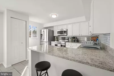 27 Alexander Court, Owings Mills, MD 21117 - Photo 12