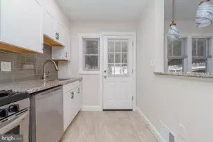 7832 Lockwood Rd, Dundalk, MD 21222 - Photo 14