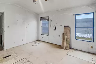 126 Roundup Rd, Baltimore, MD 21220 - Photo 4