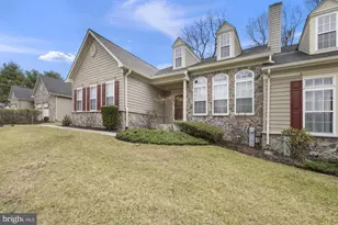 49 Glyndon Trace Dr, Reisterstown, MD 21136 - Photo 2