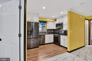 11903 Tarragon Rd, Reisterstown, MD 21136 - Photo 4