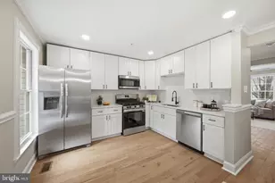 4989 Lockard Dr, Owings Mills, MD 21117 - Photo 4