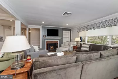 612 W Chesapeake Avenue, Towson, MD 21204 - Photo 24