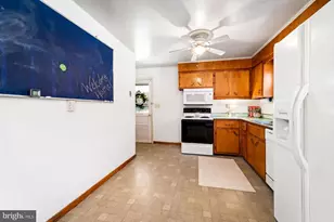 16811 Ridge Rd, Upperco, MD 21155 - Photo 6