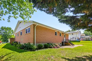 8145 Scotts Level Rd, Pikesville, MD 21208 - Photo 44