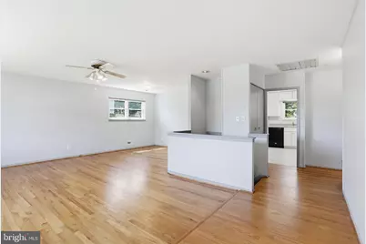 8145 Scotts Level Road, Pikesville, MD 21208 - Photo 4