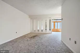 13 Suntop Ct, Baltimore, MD 21209 - Photo 10