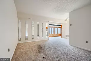 13 Suntop Ct, Baltimore, MD 21209 - Photo 8