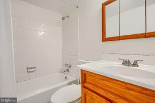 13 Suntop Ct, Baltimore, MD 21209 - Photo 22