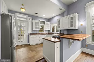 1704 Forsythia Ln, Baltimore, MD 21227 - Photo 8