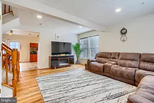10 Bluestem Ct, Owings Mills, MD 21117 - Photo 4