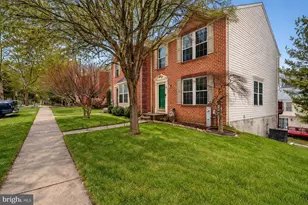 10 Bluestem Ct, Owings Mills, MD 21117 - Photo 1