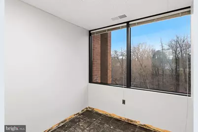 7600 Osler Drive #409, Towson, MD 21204 - Photo 6