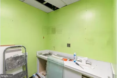 7600 Osler Drive #409, Towson, MD 21204 - Photo 16