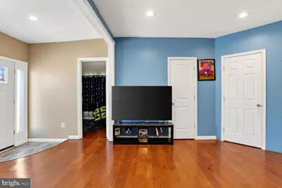 208 Marlyn, Essex, MD 21221 - Photo 8
