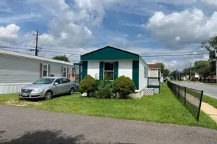 12 Cardinal Ln, Essex, MD 21221 - Photo 2