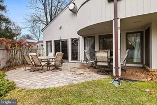 4 Regency Ct, Baltimore, MD 21208 - Photo 48