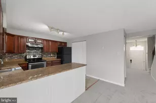 7 Rocky Brook Ct, Windsor Mill, MD 21244 - Photo 12