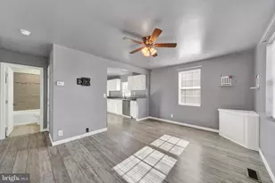 15 Terrace Rd, Baltimore, MD 21221 - Photo 4