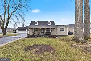 908 Meadow Ave, Baltimore, MD 21222 - Photo 2