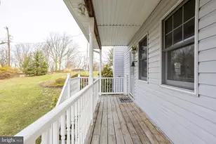 2012 Cedar Cir Dr, Catonsville, MD 21228 - Photo 46