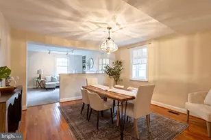 2012 Cedar Cir Dr, Catonsville, MD 21228 - Photo 12