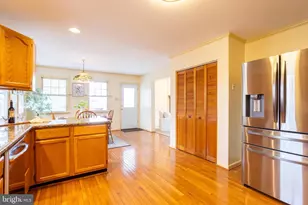 2012 Cedar Cir Dr, Catonsville, MD 21228 - Photo 14